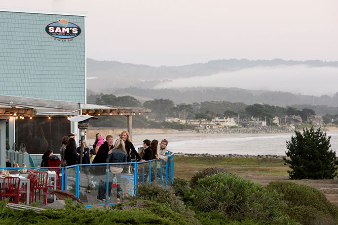 Sam's Chowder House outdoor patio dining on the waterfront in Half Moon Bay