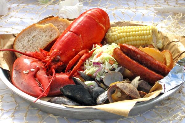 Lobster clambake plate