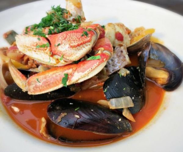 Food Network reviews Sam's as having Best Cioppino outside of San Francisco